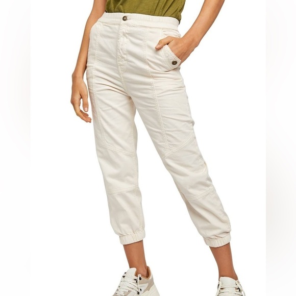 We the Free Women’s Cream High Rise Revival Cotton Denim Joggers, size XS - Picture 1 of 16
